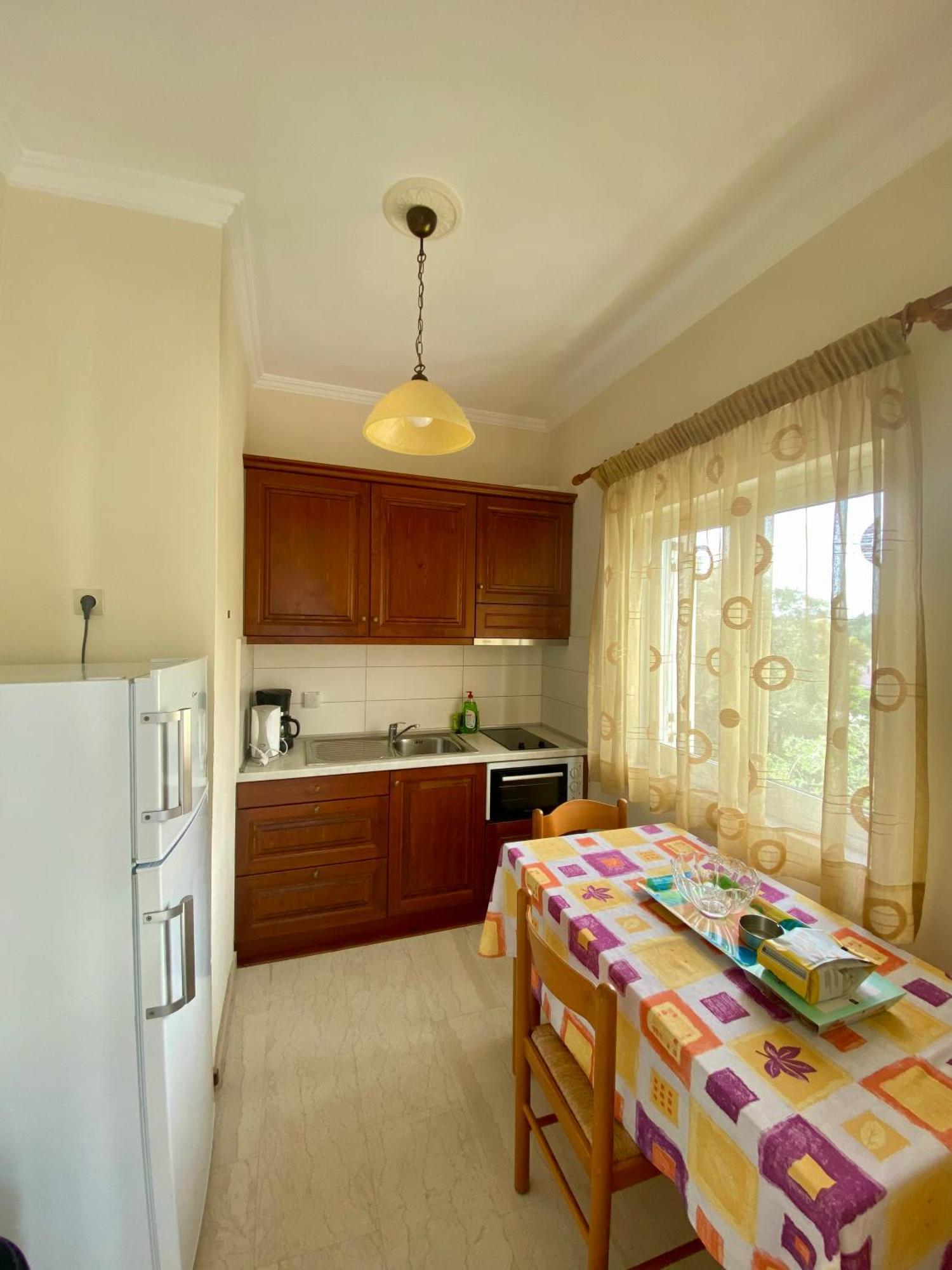 Thomas Apartments Дасія Екстер'єр фото