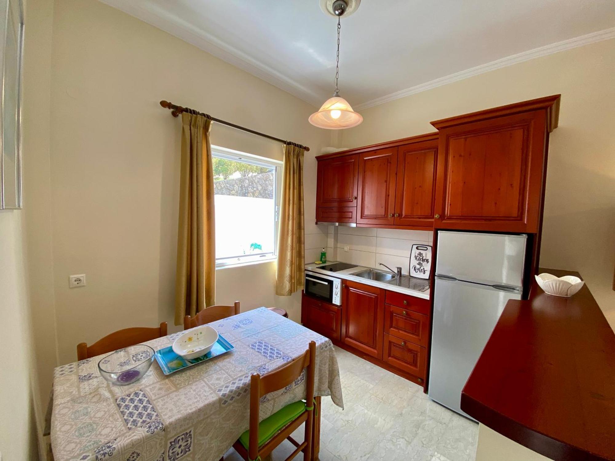 Thomas Apartments Дасія Екстер'єр фото